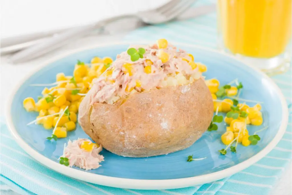 can you freeze a cooked jacket potato